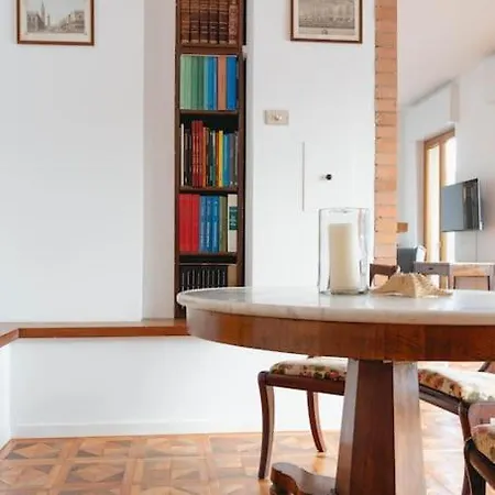 Bellini - Private Terrace & Garage Moltrasio